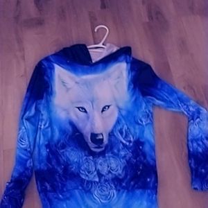 Wolf hoddie